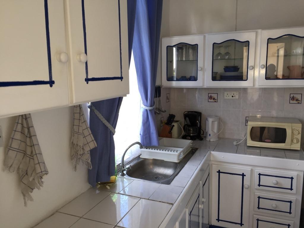 Studio Manguillier Trou d'Eau Douce Oda fotoğraf